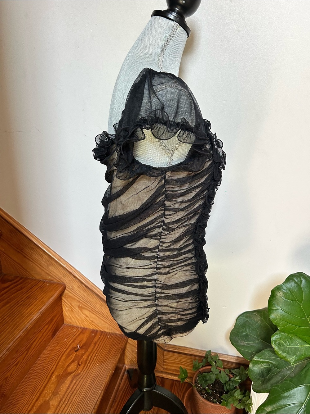 Whimsy Goth Boston Proper Black Sheer Ruched Mesh Cap Sleeve Top Y2K - Picture 2 of 4